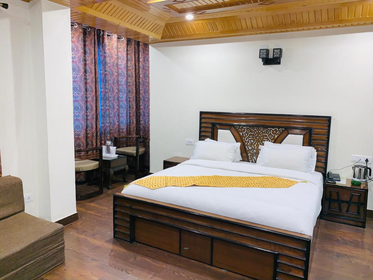 Dusk N Dawn Hotel Shimla Exterior photo
